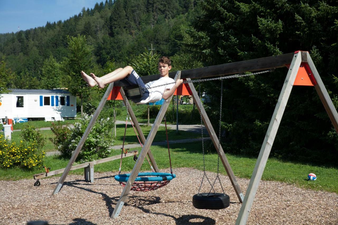 Camping Bella Austria Sankt Peter am Kammersberg Exterior photo