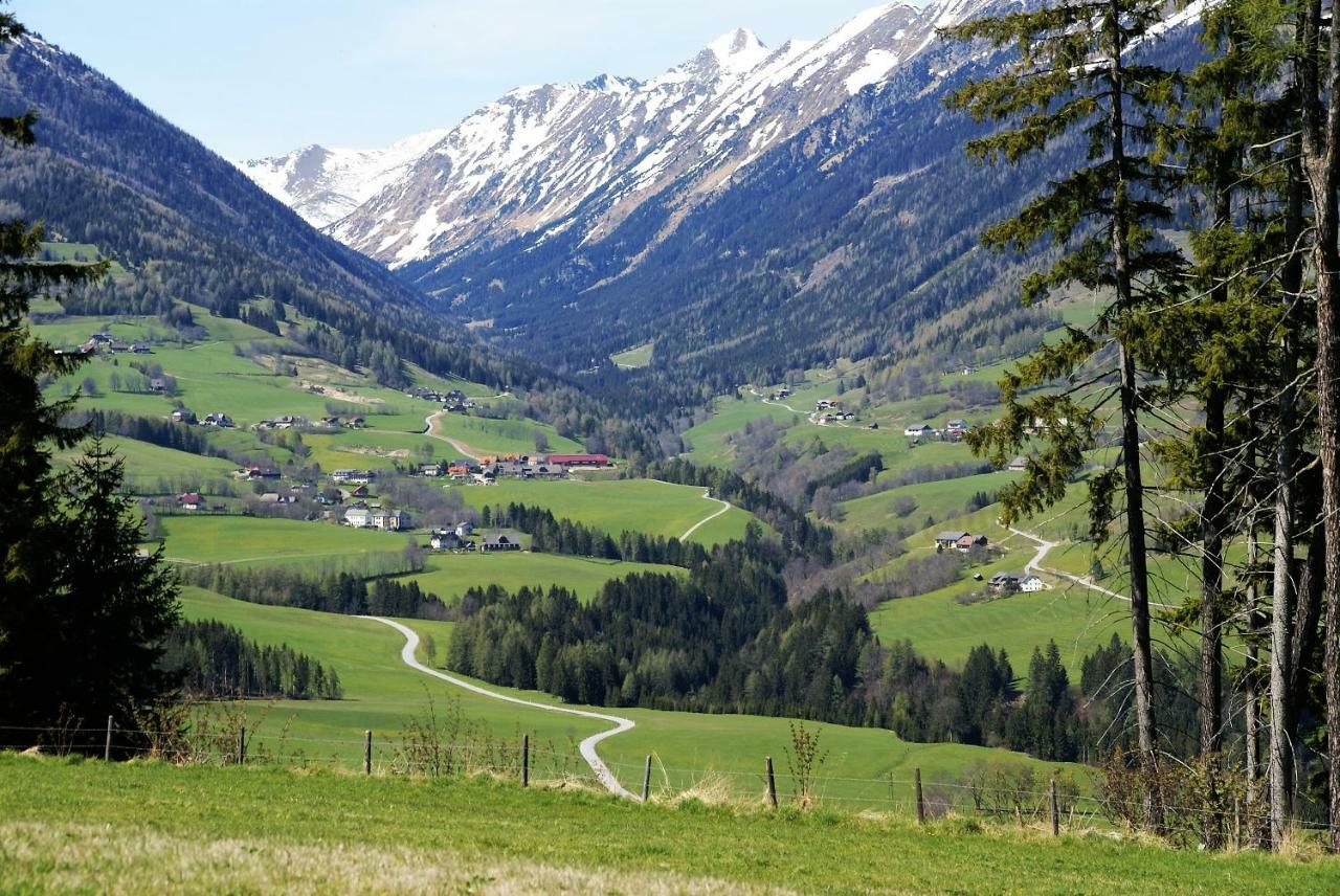 Camping Bella Austria Sankt Peter am Kammersberg Exterior photo